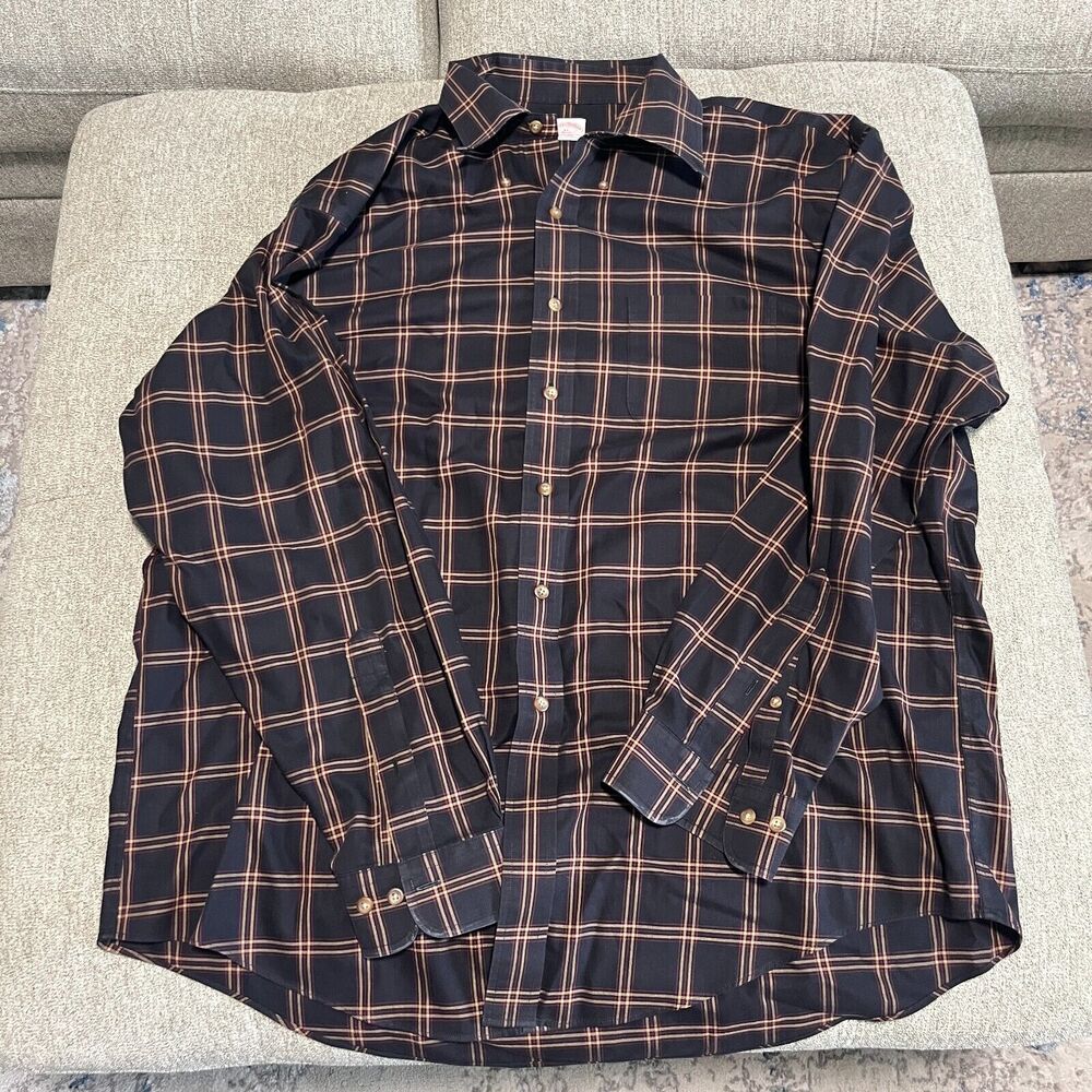 Brooks Brothers 346 The Original Polo Shirt Mens XL Plaid Short Sleeve Shirt
